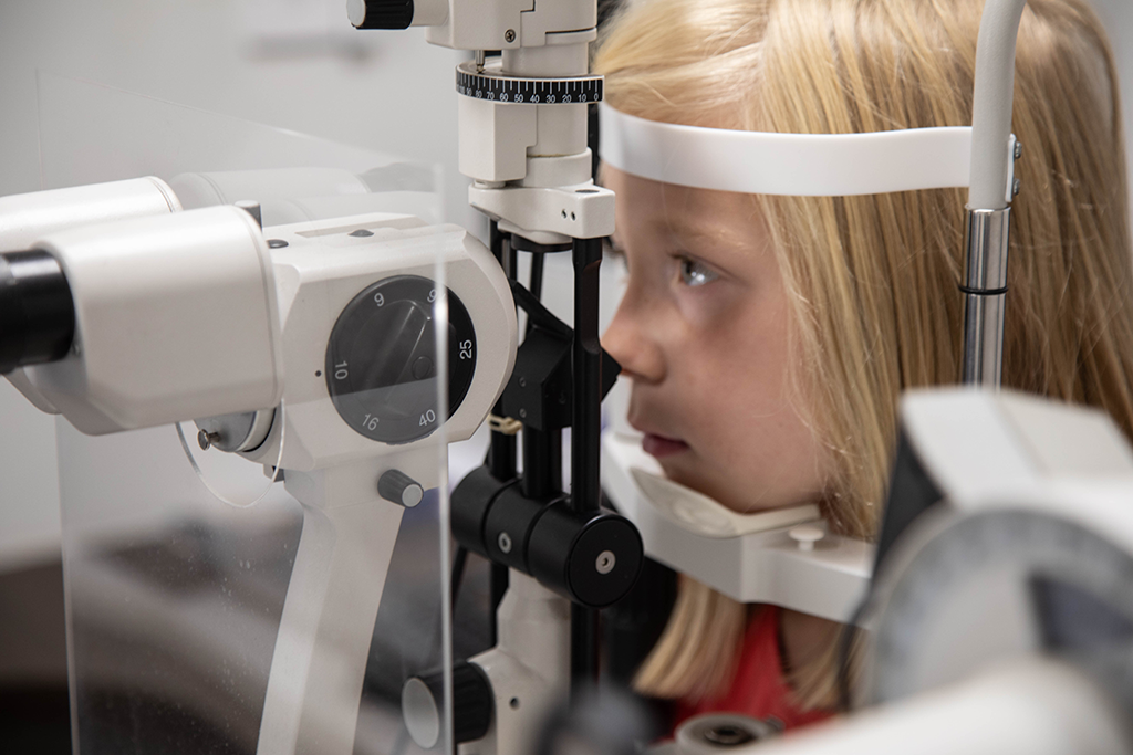 Child getting an eye test