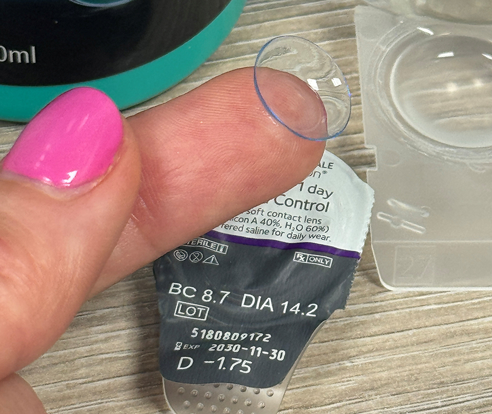 Contact Lenses